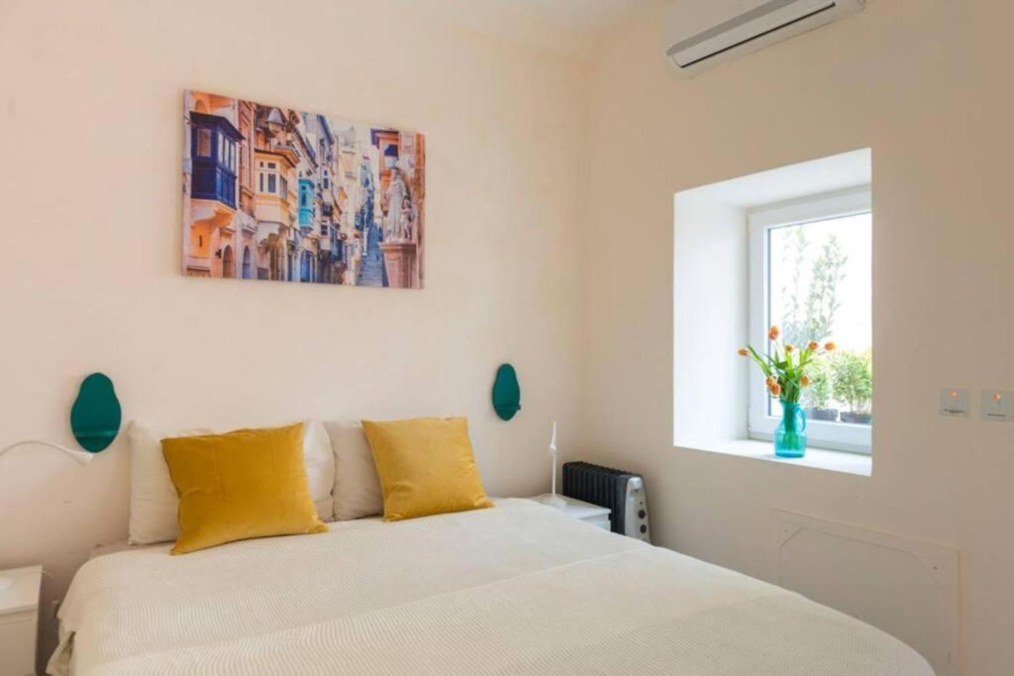 Authentic Gf Apartment With Terrace At The 3 Cities Marina Cospicua Dış mekan fotoğraf