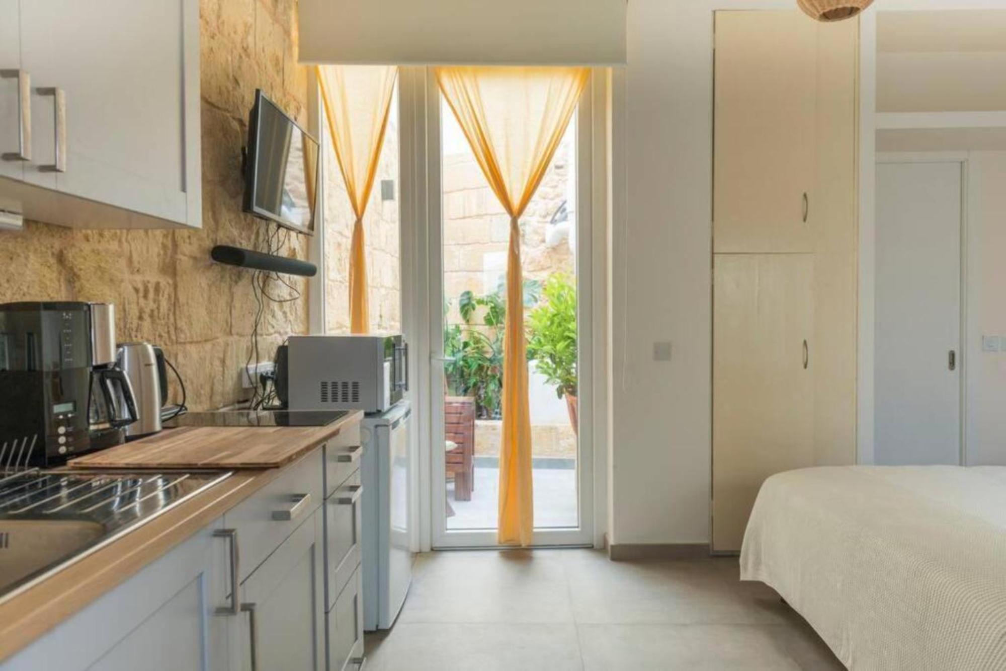 Authentic Gf Apartment With Terrace At The 3 Cities Marina Cospicua Dış mekan fotoğraf