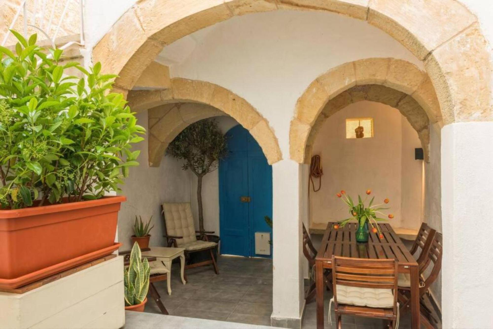 Authentic Gf Apartment With Terrace At The 3 Cities Marina Cospicua Dış mekan fotoğraf